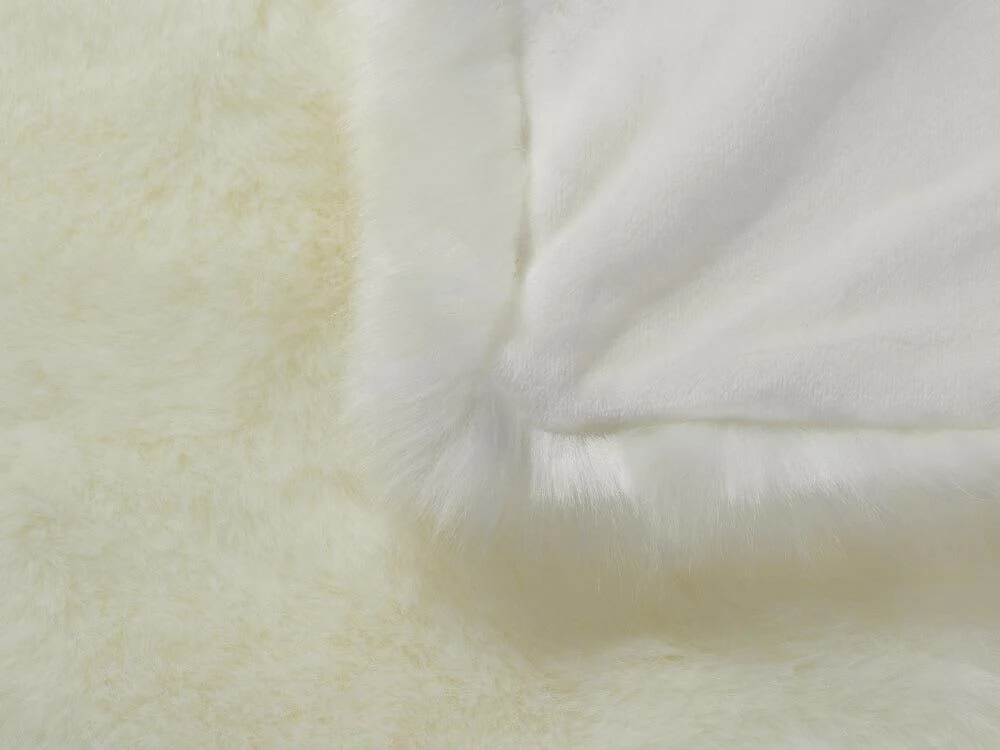 Decke SHERIDAN Felldecke Weiß Decke SHERIDAN Felldecke Weiß -Heimtextil Geschäft pad concept decke sheridan felldecke weiss 1