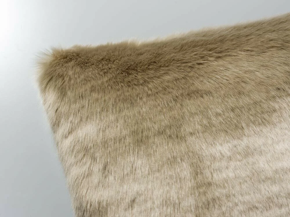 Kissen SHERIDAN Fellkissen Taupe 45x45 Kissen SHERIDAN Fellkissen Taupe 45x45 -Heimtextil Geschäft pad concept kissen sheridan fellkissen taupe 45x45 2