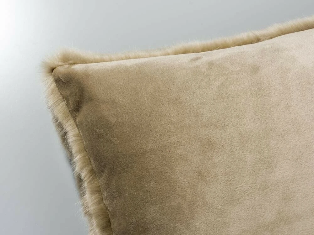 Kissen SHERIDAN Fellkissen Taupe 45x45 Kissen SHERIDAN Fellkissen Taupe 45x45 -Heimtextil Geschäft pad concept kissen sheridan fellkissen taupe 45x45 3